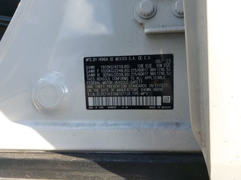 Used 2024 Honda HR-V LX image 11