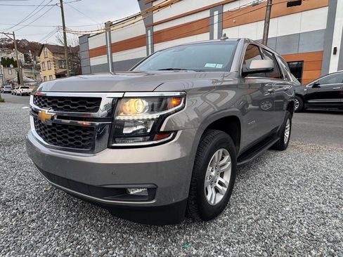 Used 2018 Chevrolet Tahoe LT w/ Luxury Package image 1