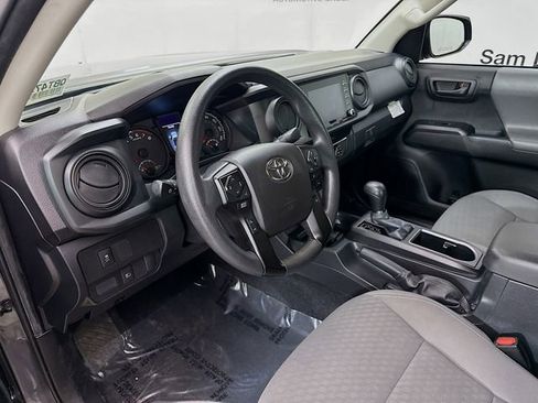 Used 2022 Toyota Tacoma SR image 9