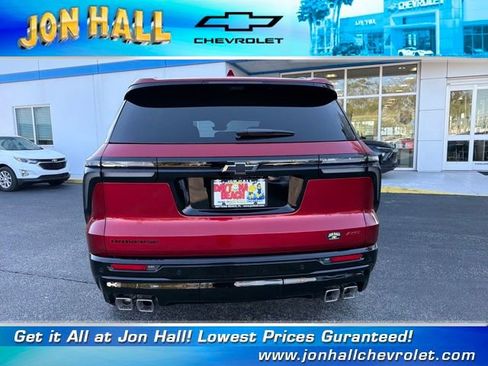 New 2026 Chevrolet Traverse RS w/ LPO, Floor Liner Package image 10