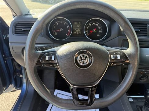 Used 2015 Volkswagen Jetta S FWD image 11