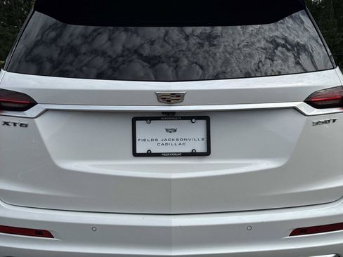 Used 2025 Cadillac XT6 Luxury FWD image 10