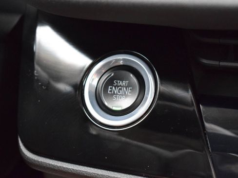Used 2025 Buick Envision Sport Touring AWD/4WD image 32