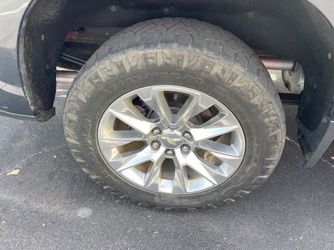 Used 2019 Chevrolet Silverado 1500 LTZ w/ LTZ Plus Package image 20