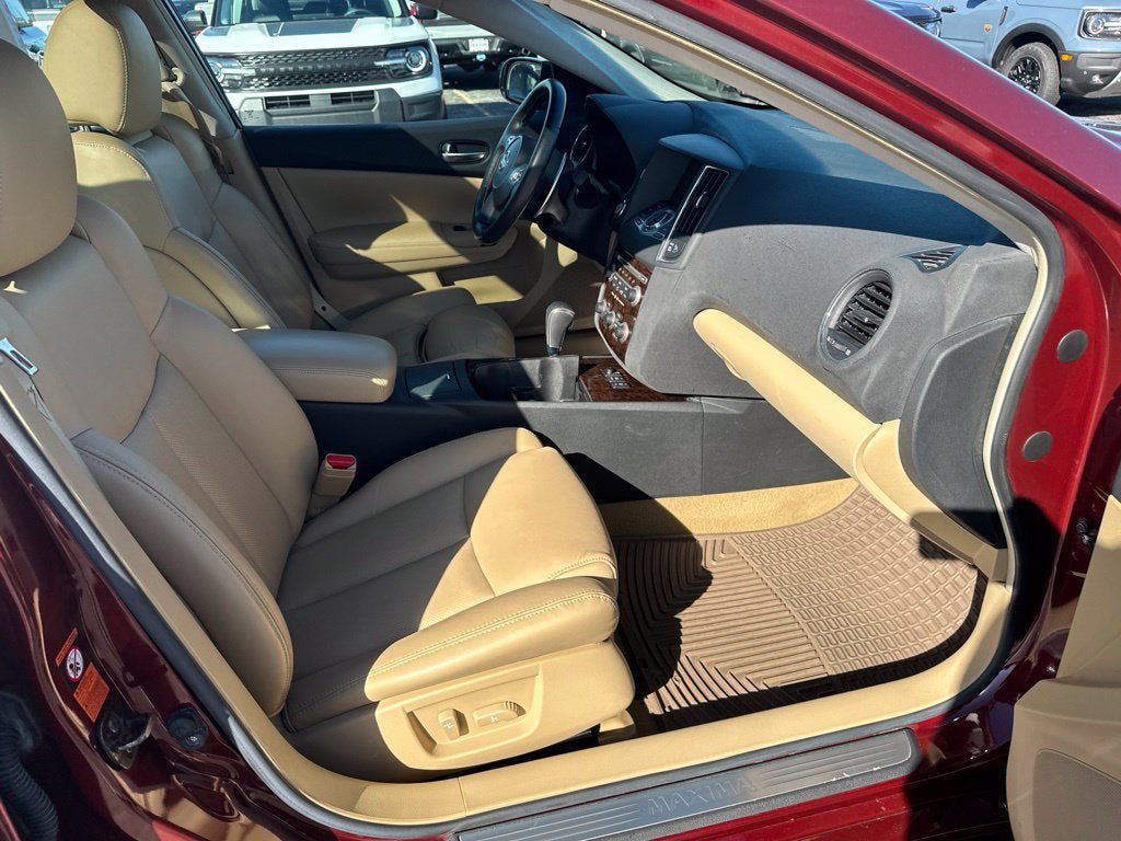 Used 2009 Nissan Maxima 3.5 SV w/ Premium Pkg FWD image 11