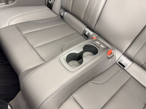 Used 2026 BMW M440i Convertible RWD image 17