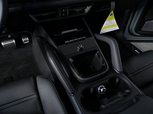 New 2026 Porsche Cayenne GTS image 16