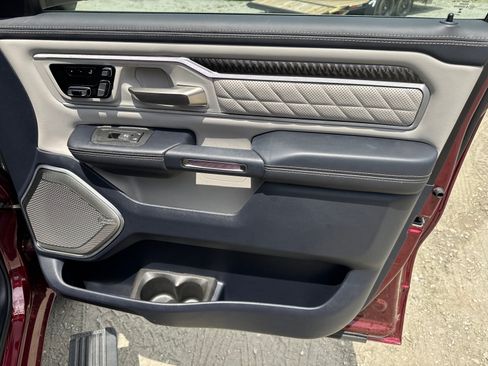 Used 2025 RAM 1500 Tungsten w/ Off Road Group AWD/4WD image 18