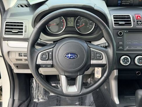 Used 2017 Subaru Forester 2.5i w/ Alloy Wheel Package AWD/4WD image 18