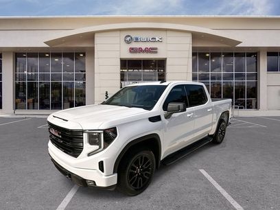 Used 2023 GMC Sierra 1500 Elevation