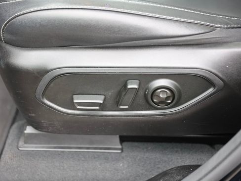 Used 2024 Jeep Grand Cherokee Limited 4xe image 21