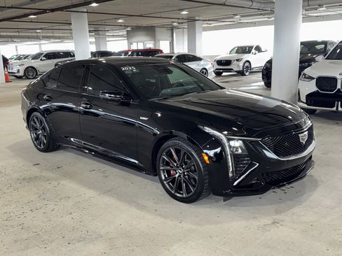 Used 2025 Cadillac CT5 V image 2