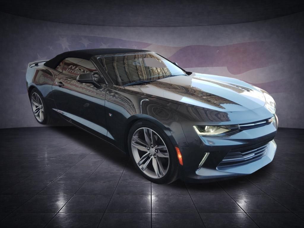 Used 2018 Chevrolet Camaro LT w/ RS Package RWD image 7