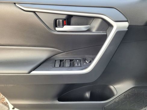 Used 2024 Toyota RAV4 XLE w/ Convenience Package image 23