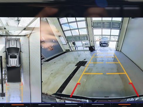 New 2025 GMC Sierra 2500 Denali w/ Denali Reserve Package image 24