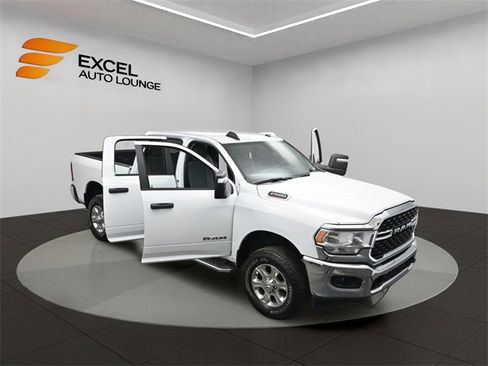 Used 2024 RAM 2500 Big Horn image 45