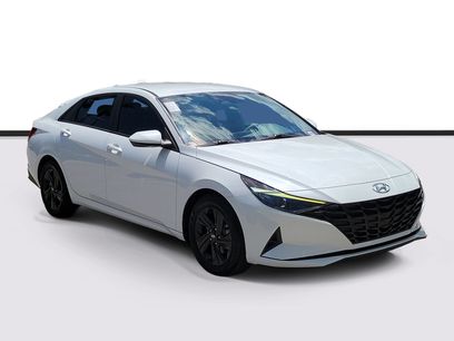Used 2021 Hyundai Elantra SEL