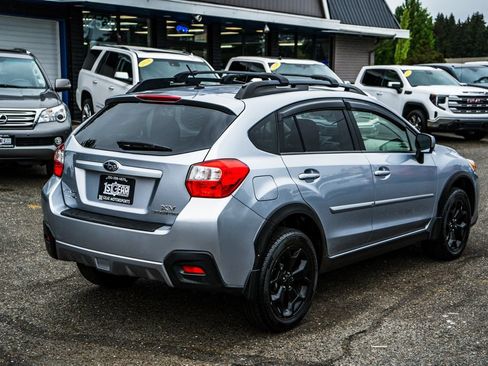 Used 2014 Subaru Crosstrek 2.0i Premium w/ Moonroof Package AWD/4WD image 16