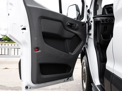 Used 2023 Ford Transit 150 Low Roof RWD image 39