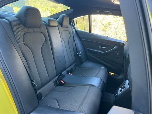 Used 2018 BMW M3 image 36