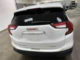 Used 2024 GMC Terrain SLE image 4