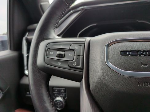 Used 2025 GMC Sierra 3500 Denali Ultimate AWD/4WD image 25