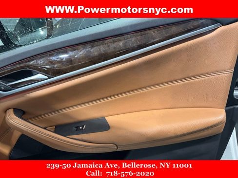 Used 2019 BMW 540i xDrive w/ Convenience Package AWD/4WD image 33