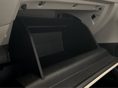 Used 2021 Nissan Altima 2.5 SV w/ SV Premium Package image 14