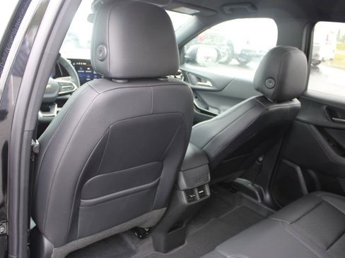 New 2026 Chevrolet Equinox LT FWD image 25