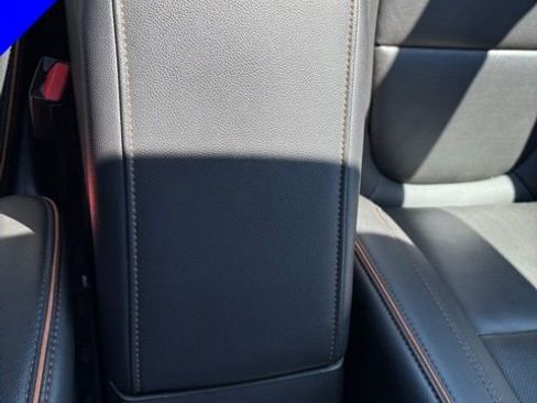 Used 2023 GMC Acadia AT4 w/ Technology Package image 23