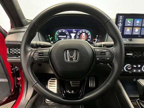 Used 2023 Honda Accord Sport image 6