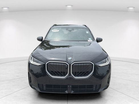 Certified 2025 BMW X3 xDrive30 AWD/4WD image 2