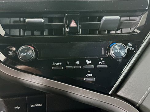 Used 2024 Toyota Camry XSE FWD image 23