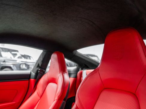 Used 2026 Porsche 911 GT3 image 17