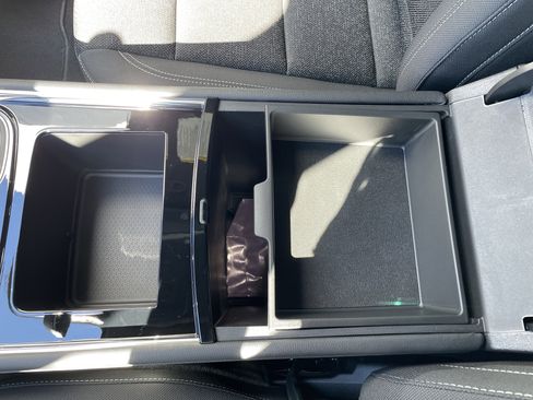 New 2026 Chevrolet Traverse LT w/ Midnight/Sport Edition image 53