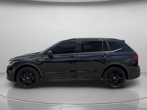 Used 2023 Volkswagen Tiguan SE R-Line FWD image 5