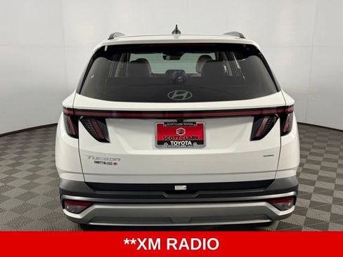 Used 2025 Hyundai Tucson Limited image 7