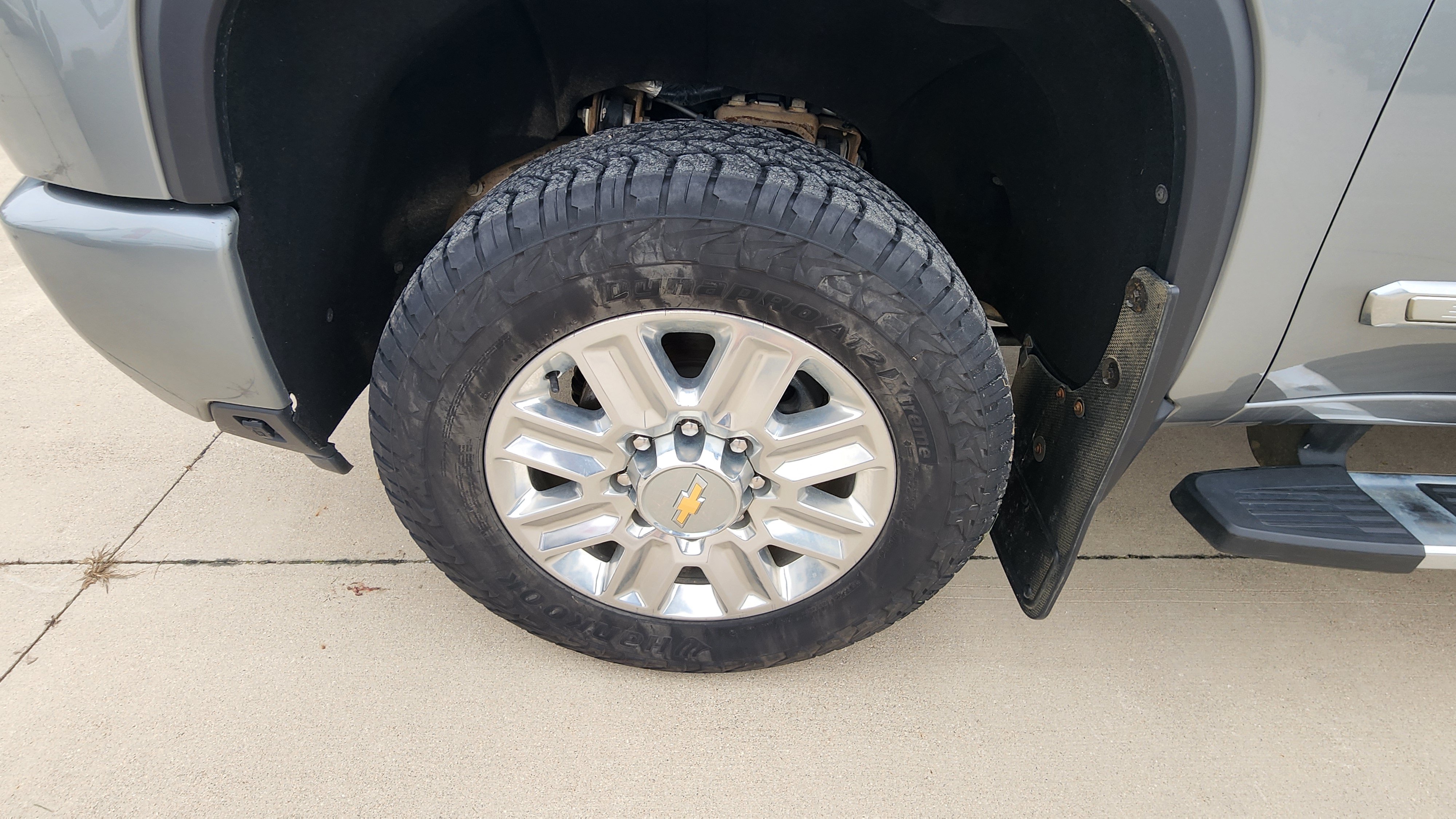 Certified 2025 Chevrolet Silverado 3500 High Country w/ Technology Package AWD/4WD image 10