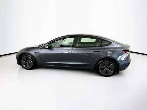 Used 2023 Tesla Model 3 Standard Range RWD image 4