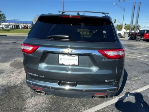 Used 2018 Chevrolet Traverse Premier w/ LPO, 'HIT The Road' Package AWD/4WD image 9