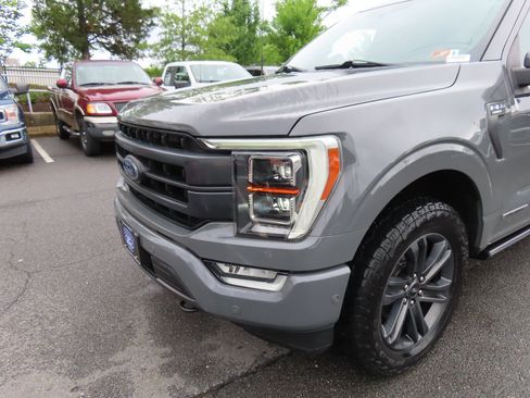 Used 2021 Ford F150 Lariat w/ Equipment Group 502A High AWD/4WD image 9