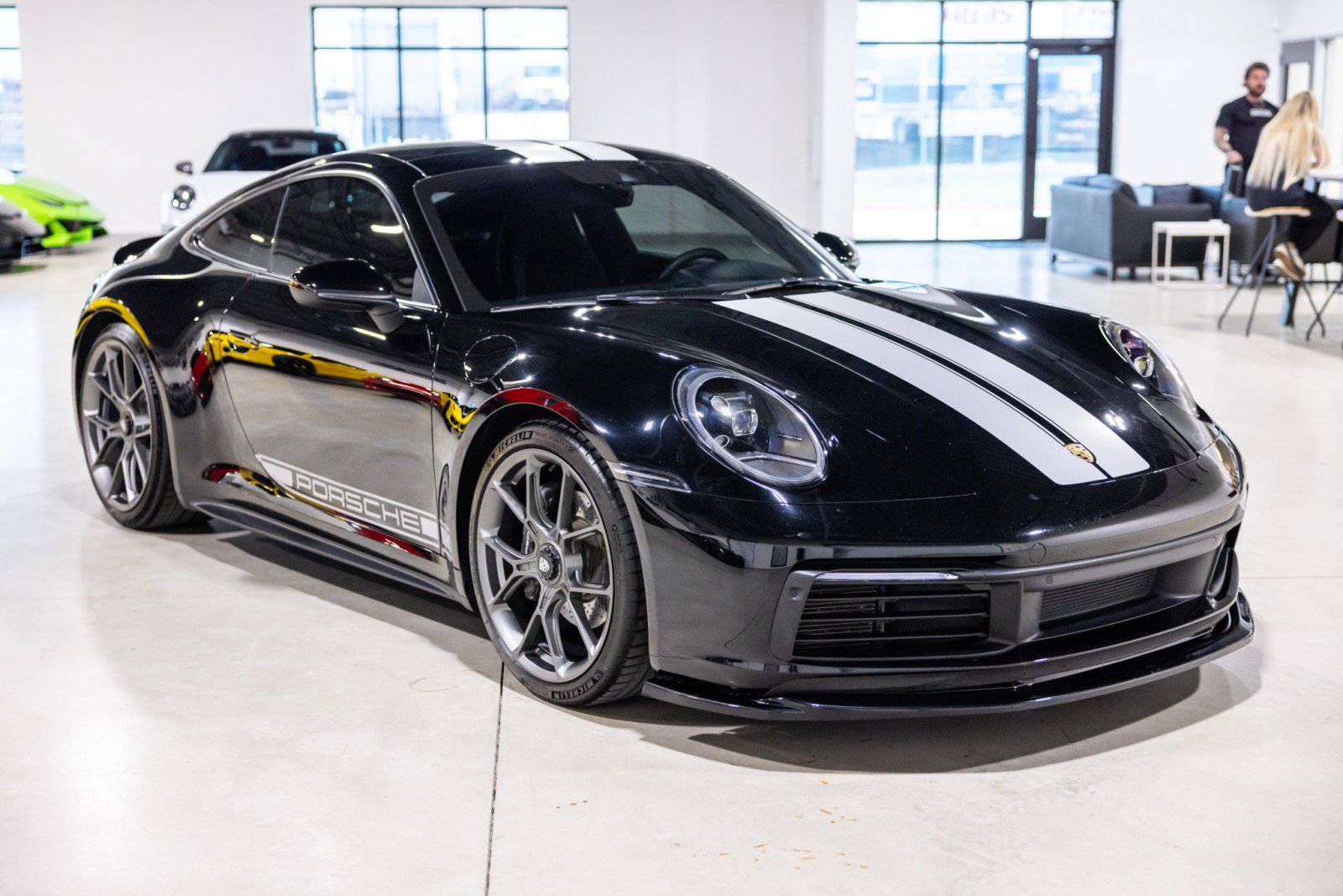 Used 2020 Porsche 911 Carrera RWD image 10