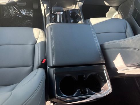 New 2025 Ford F150 Lightning Flash image 23