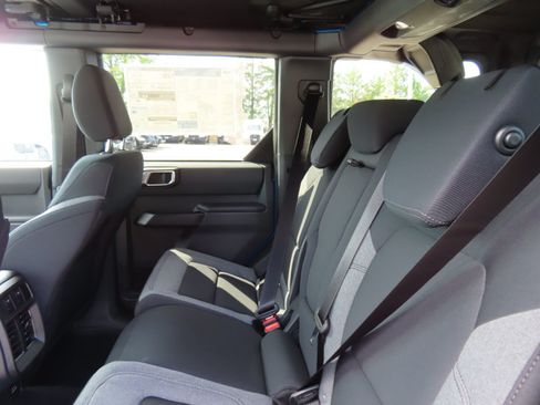 New 2026 Ford Bronco Big Bend AWD/4WD image 15