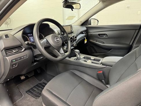 Certified 2025 Nissan Sentra S FWD image 12