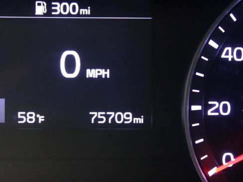 Used 2021 Kia Forte GT-Line w/ GT-Line Premium Package image 4