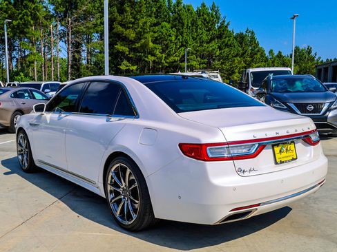 Used 2017 Lincoln Continental Reserve w/ Luxury Package AWD/4WD image 5