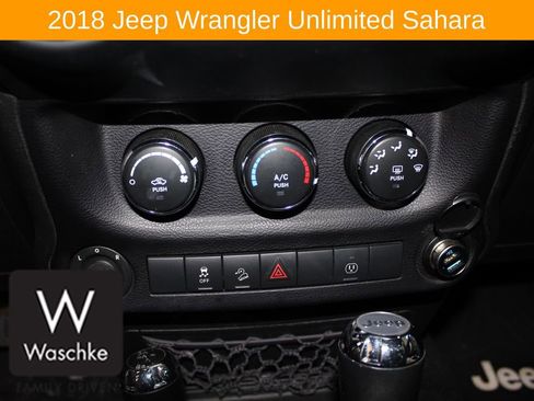 Used 2018 Jeep Wrangler Unlimited Sahara image 25