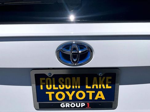 Certified 2022 Toyota RAV4 XLE w/ Convenience Package AWD/4WD image 30