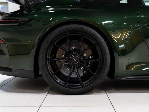 Used 2026 Porsche 911 GT3 RWD image 16